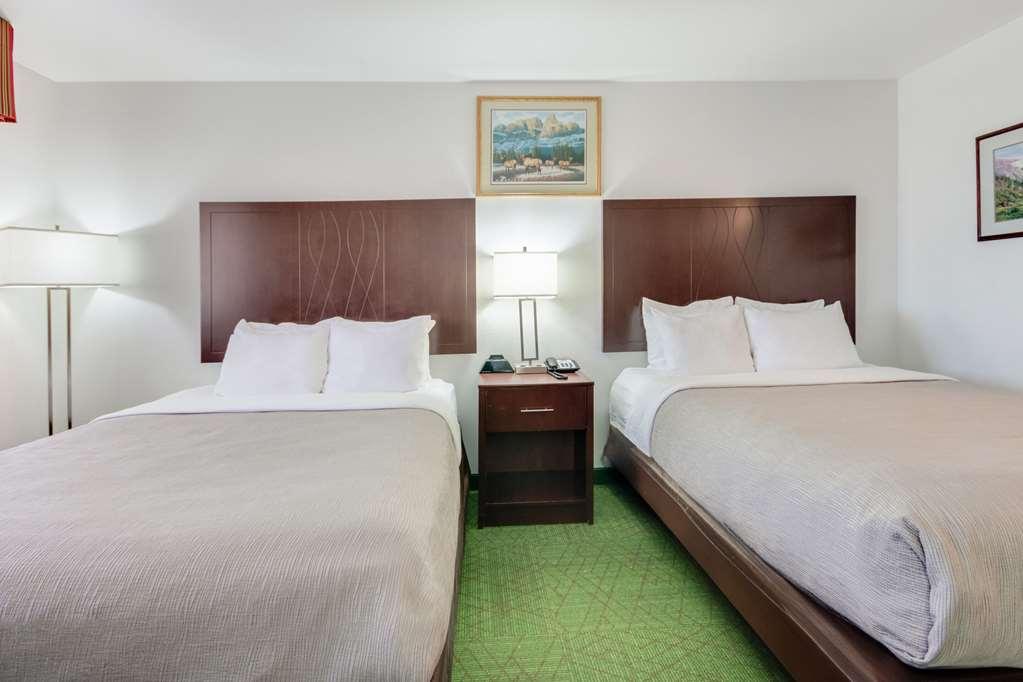Quality Inn Белград Номер фото